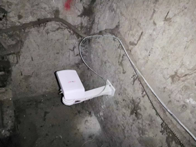 如何安装电梯网桥呢？
